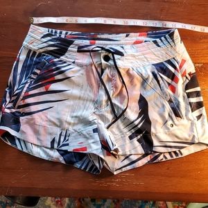 Athleta Hudson board shorts size 6